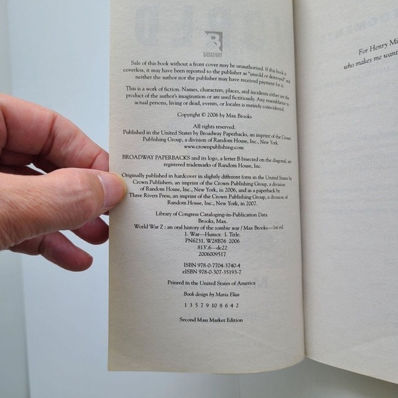 5/$12 Book Movie Tie In World War Z Oral History Zombie War Brooks Apocalypse - Picture 3 of 9